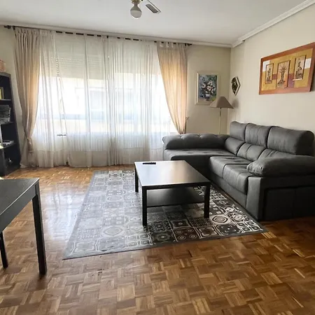 Διαμέρισμα En Capital Centrico Con Garaje Roberto Παλένθια